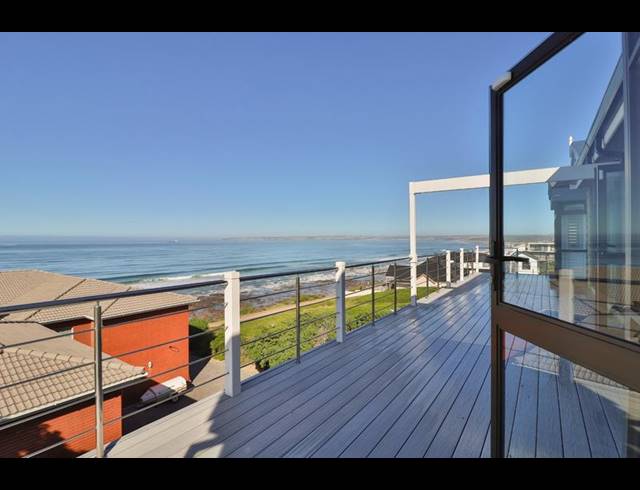 8 BEDROOM HOUSE FOR SALE IN REEBOK